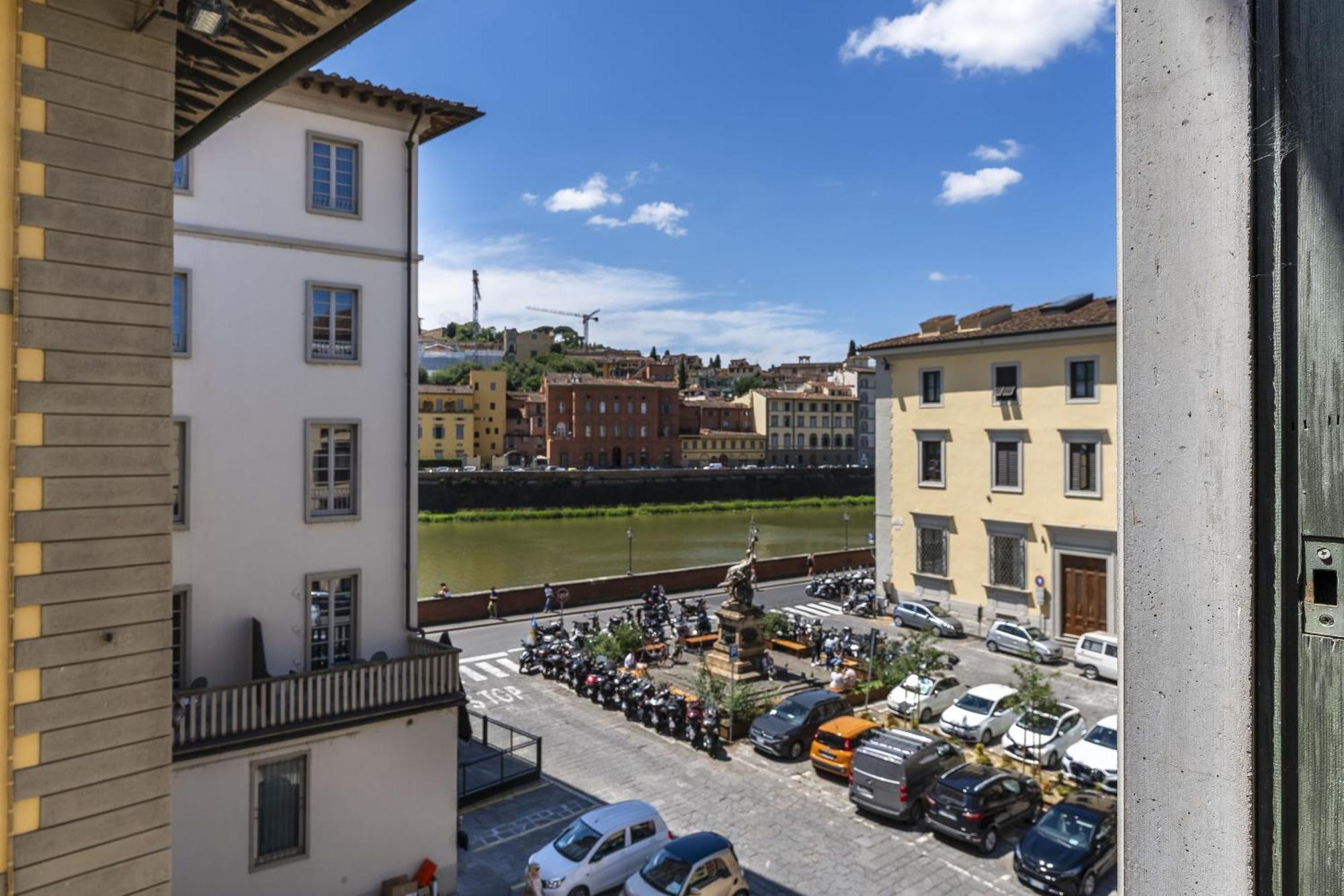 Old Bridge Apartment Florence Luaran gambar